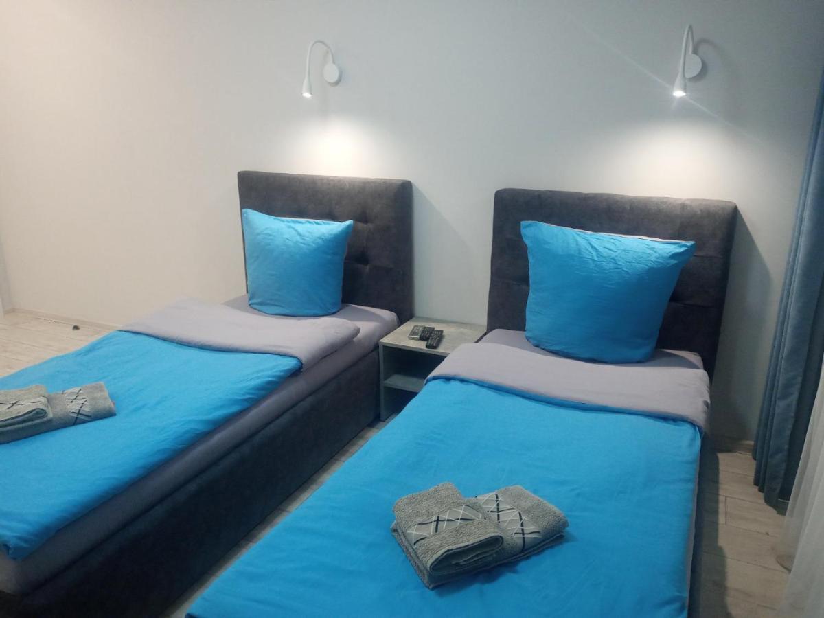 Апартаменты Weekend Inn Uzhhorod Ngoại thất bức ảnh